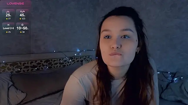 Snapshot of VeronaBlink chatting on 03-11-25, 03:12 VeronaBlink online show from 03-11-25, 03:12