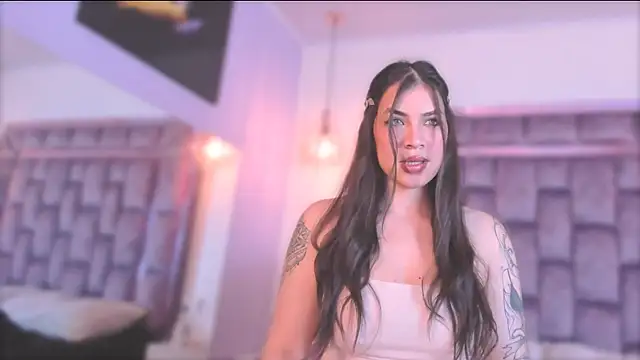 Annie rhoades online show from 02-22-25, 01:02