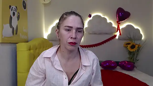 TessaDaybreak online show from 03-15-25, 07:20