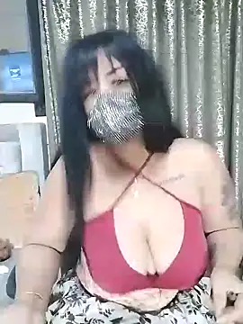 Snapshot of Rahaf_Arabic chatting on 02-12-25, 08:07 Rahaf Arabic online show from 02-12-25, 08:07