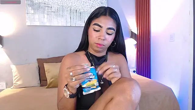 Snapshot of Lana_Starlett chatting on 09-22-25, 02:35 Lana Starlett online show from 09-22-25, 02:35