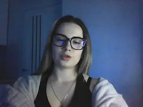 Snapshot of GoddessTenderness chatting on 02-15-25, 10:42 GoddessTenderness online show from 02-15-25, 10:42
