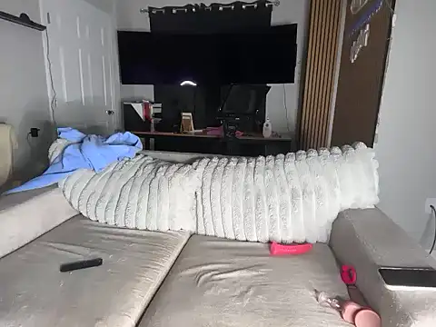 meggsworld online show from 04-16-26, 01:45