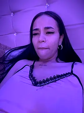 Naatalia online show from 11-12-25, 08:37