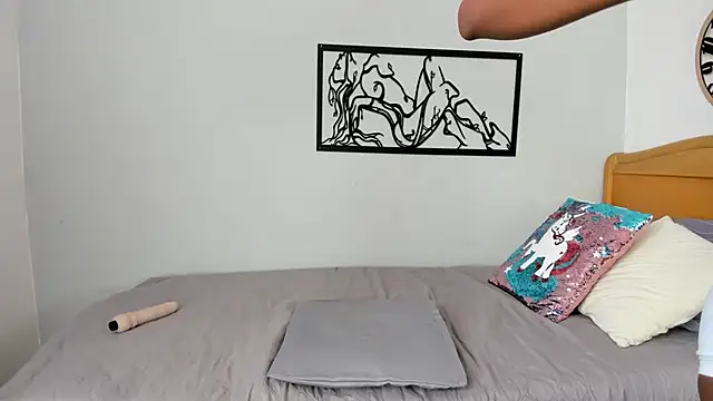 karina-lopez online show from 10-02-25, 02:24