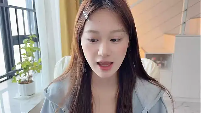 Cassie-20 online show from 12-17-25, 02:17