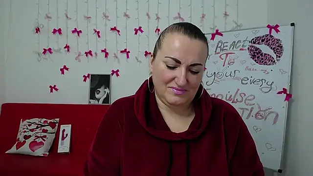 DianaMGG online show from 03-20-26, 06:40