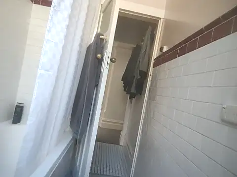 MystiqueRider online show from 10-10-25, 10:42