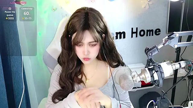 hanhan-baby online show from 02-18-25, 06:48