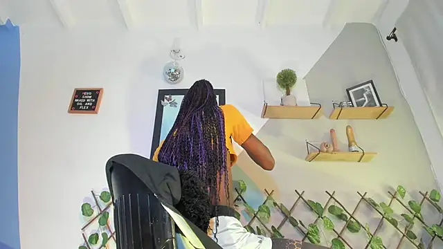 Aria fitness online show from 04-10-26, 01:16