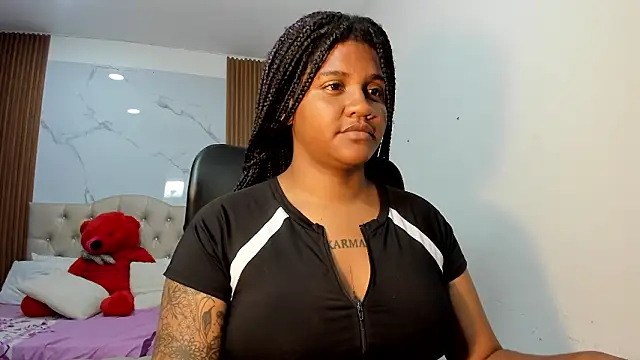 ZahraRose online show from 02-11-26, 08:03