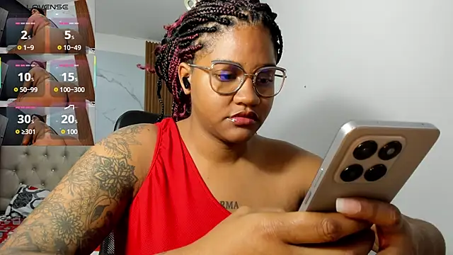 ZahraRose online show from 07-17-26, 11:39