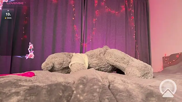 Ellise-Sugar online show from 03-02-25, 03:13