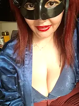 Loly2025 online show from 04-19-26, 01:21