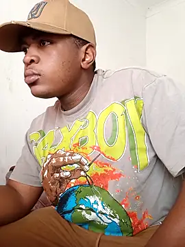 bosszonke123 online show from 05-08-26, 07:25