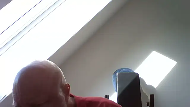 Lucifer29cm online show from 10-31-25, 11:44