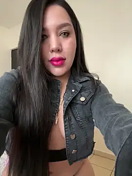 Snapshot of Annajdr chatting on 02-27-25, 07:37 Annajdr online show from 02-27-25, 07:37