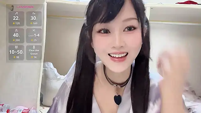 yueyue2003 online show from 04-15-26, 05:03