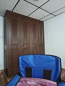 EmmaSulivan online show from 02-18-26, 12:06