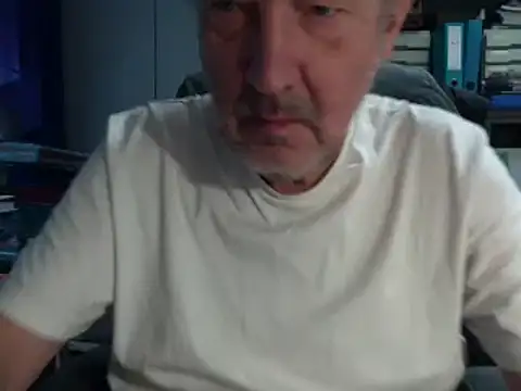 HMStraps01 online show from 12-19-24, 11:29