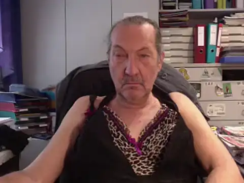 HMStraps01 online show from 02-15-25, 11:50