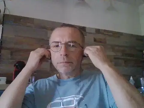 Xavspank2 online show from 05-26-26, 07:37