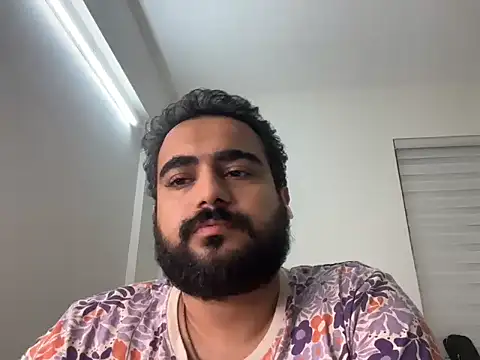Snapshot of indian_thonger chatting on 11-12-25, 02:17 indian thonger online show from 11-12-25, 02:17