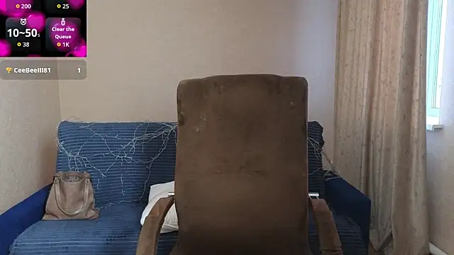 Sandra Snowflake online show from 02-20-26, 04:09