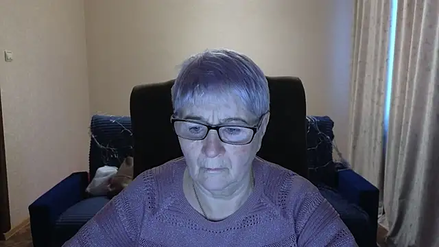 Sandra Snowflake online show from 02-21-26, 04:13