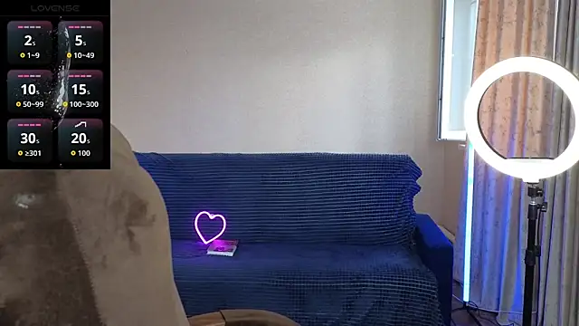 Sandra Snowflake online show from 03-27-26, 01:22