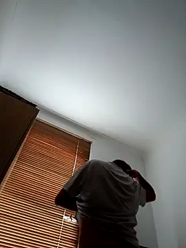 Eusuntnoulgigolo online show from 04-12-26, 09:25