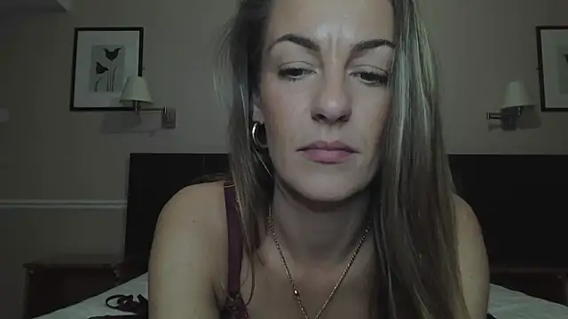 Edenfox- online show from 03-17-25, 04:33