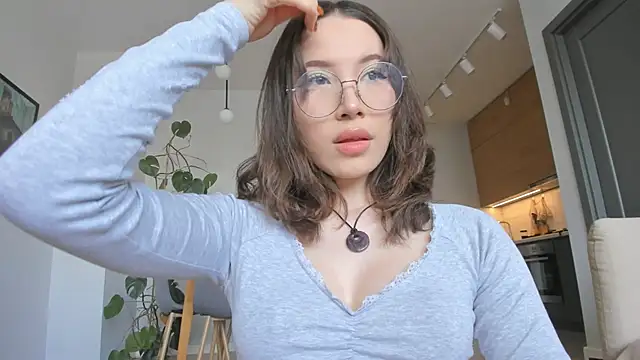 mey baee online show from 02-18-26, 07:59