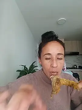 Coeur de luxure online show from 11-04-25, 06:18