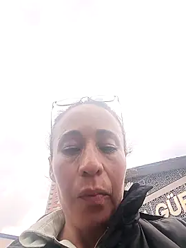 Coeur de luxure online show from 11-06-25, 06:31