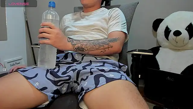 mattiwsmorris  online show from 10-29-25, 05:53