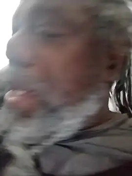 Snapshot of KingSlim56 chatting on 09-12-25, 06:08 KingSlim56 online show from 09-12-25, 06:08