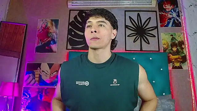 LiamAndrewzz online show from 04-09-26, 04:56