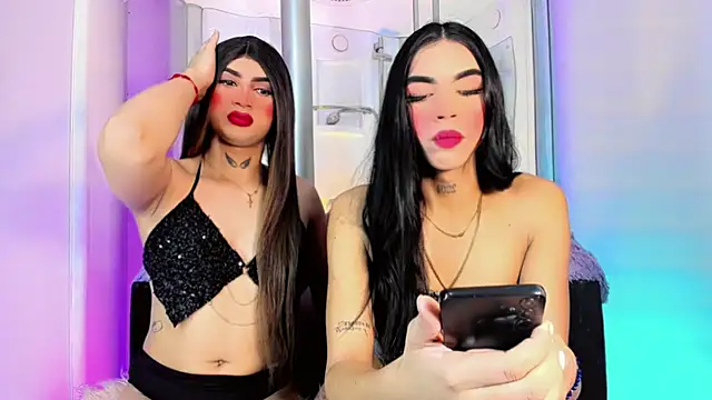 Snapshot of Brytany_TiffanySX chatting on 03-20-25, 11:05 Brytany TiffanySX online show from 03-20-25, 11:05