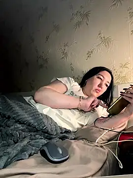 Naughtbaby 2025 online show from 01-08-26, 01:24