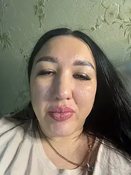 Snapshot of Naughtbaby_2025 chatting on 05-24-26, 02:49 Naughtbaby 2025 online show from 05-24-26, 02:49