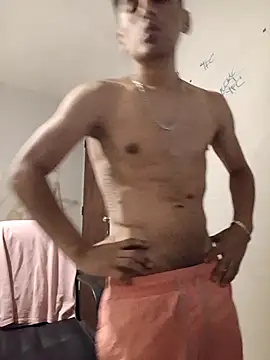 Snapshot of LeonRoots chatting on 03-20-26, 07:35 LeonRoots online show from 03-20-26, 07:35