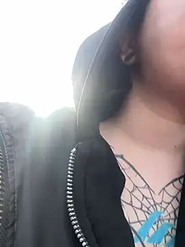 AlishaPrettyBlade online show from 03-27-26, 08:26