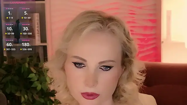 Snapshot of Sandra_Kind chatting on 06-19-26, 05:34 Sandra Kind online show from 06-19-26, 05:34