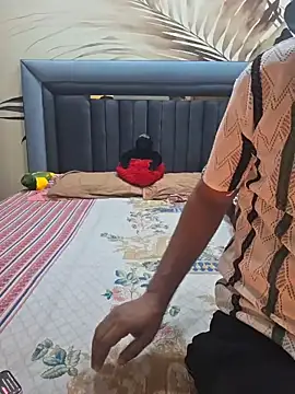 RealcoupleP online show from 02-11-26, 05:07