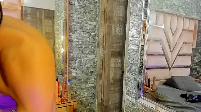 Danny Luxx online show from 03-05-25, 07:17