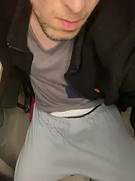 Snapshot of BaltacZ chatting on 02-21-25, 10:26 BaltacZ online show from 02-21-25, 10:26