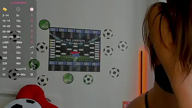 Snapshot of Andrea_tasty chatting on 07-07-26, 02:43 Andrea tasty online show from 07-07-26, 02:43