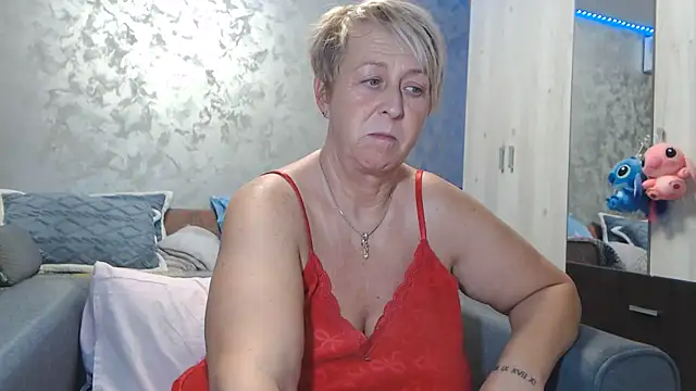 RosesandLillies online show from 02-25-26, 04:49