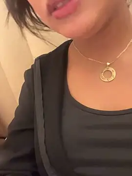 Snapshot of Santa-Jory chatting on 02-19-25, 04:22 Santa-Jory online show from 02-19-25, 04:22